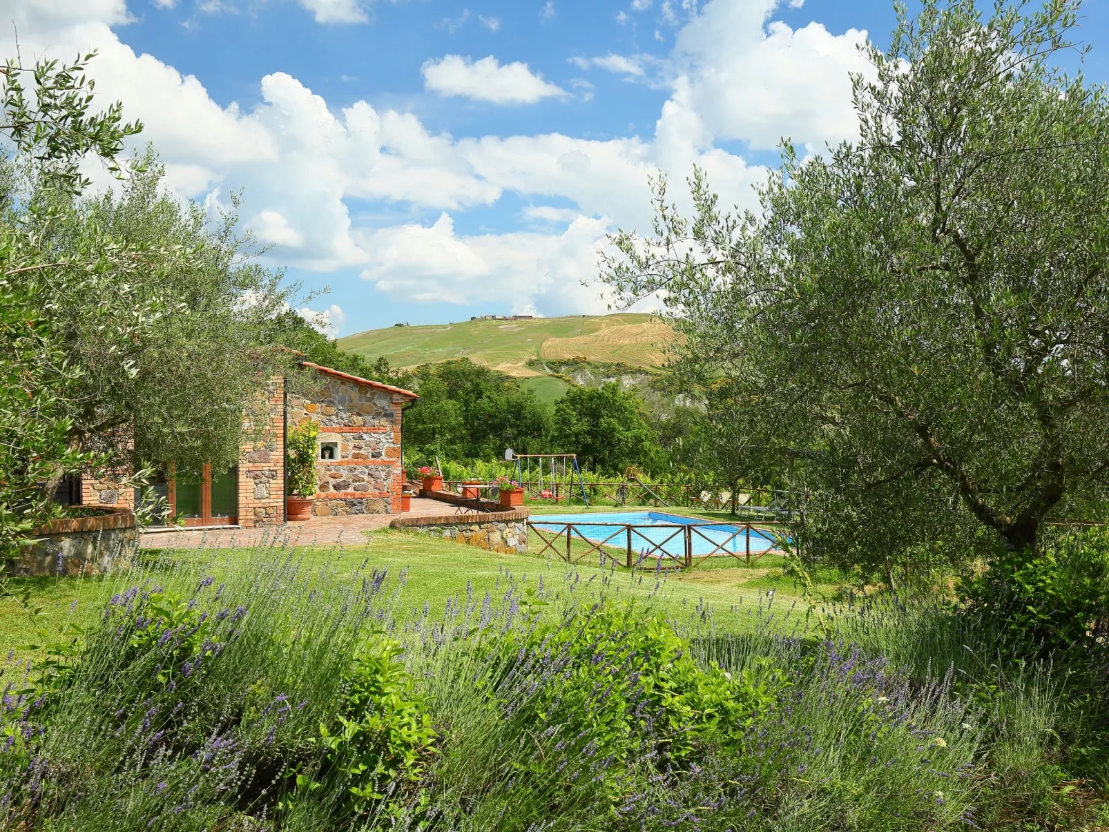 Val d'Orcia-Outside