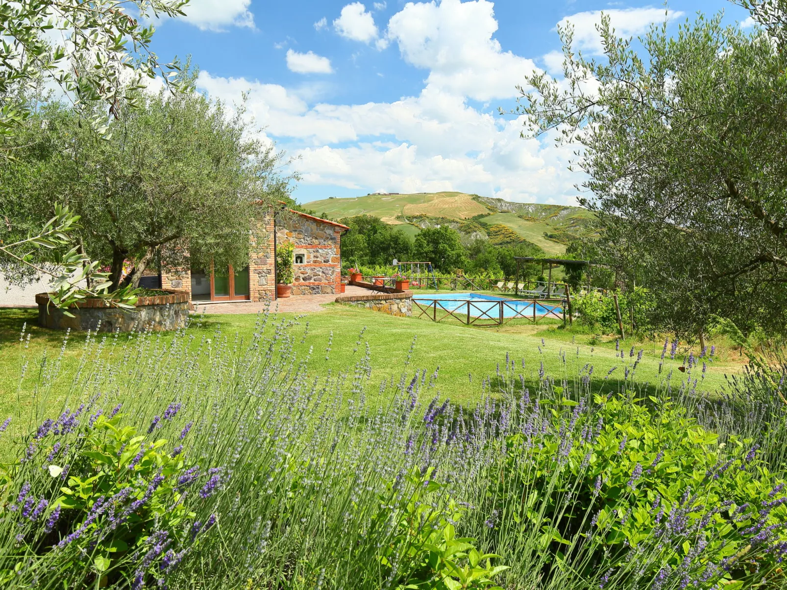 Val d'Orcia-Outside