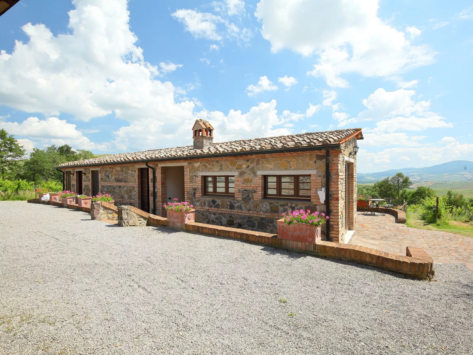Val d'Orcia-Outside