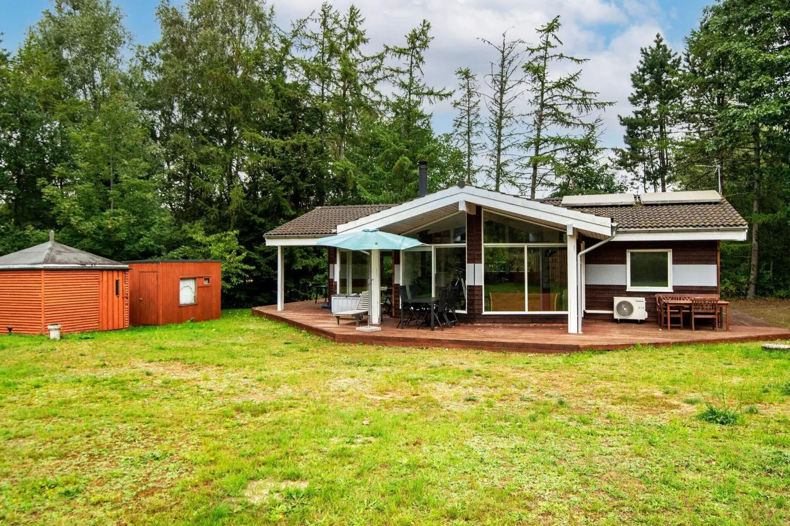 8 person holiday home in Ebeltoft