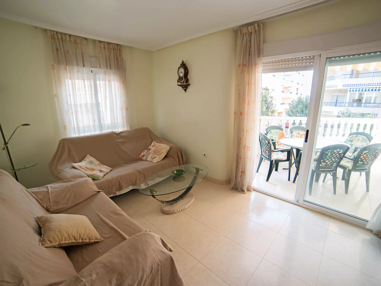 Edificio Las Americas-Inside