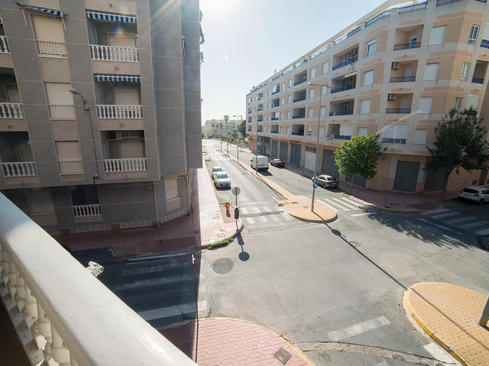 Edificio Las Americas-Outside