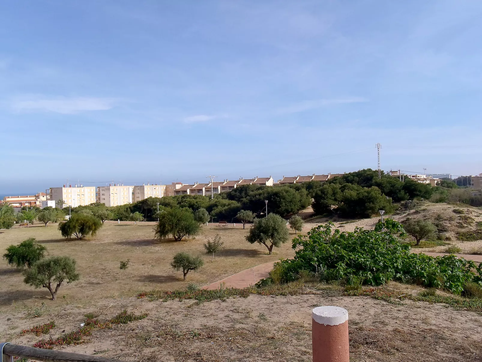 Edificio Las Americas-Outside
