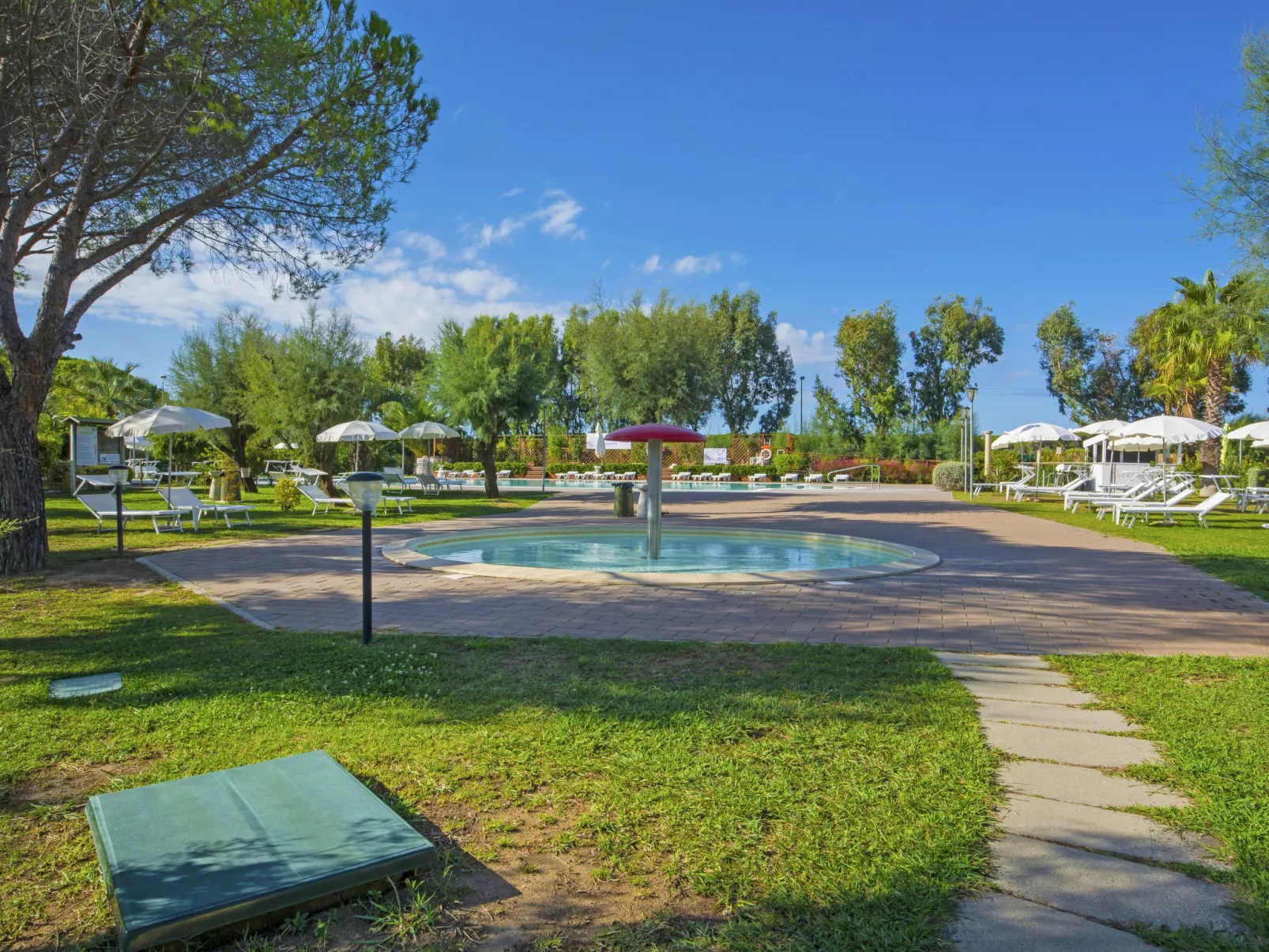 Cecina Mare-Outside