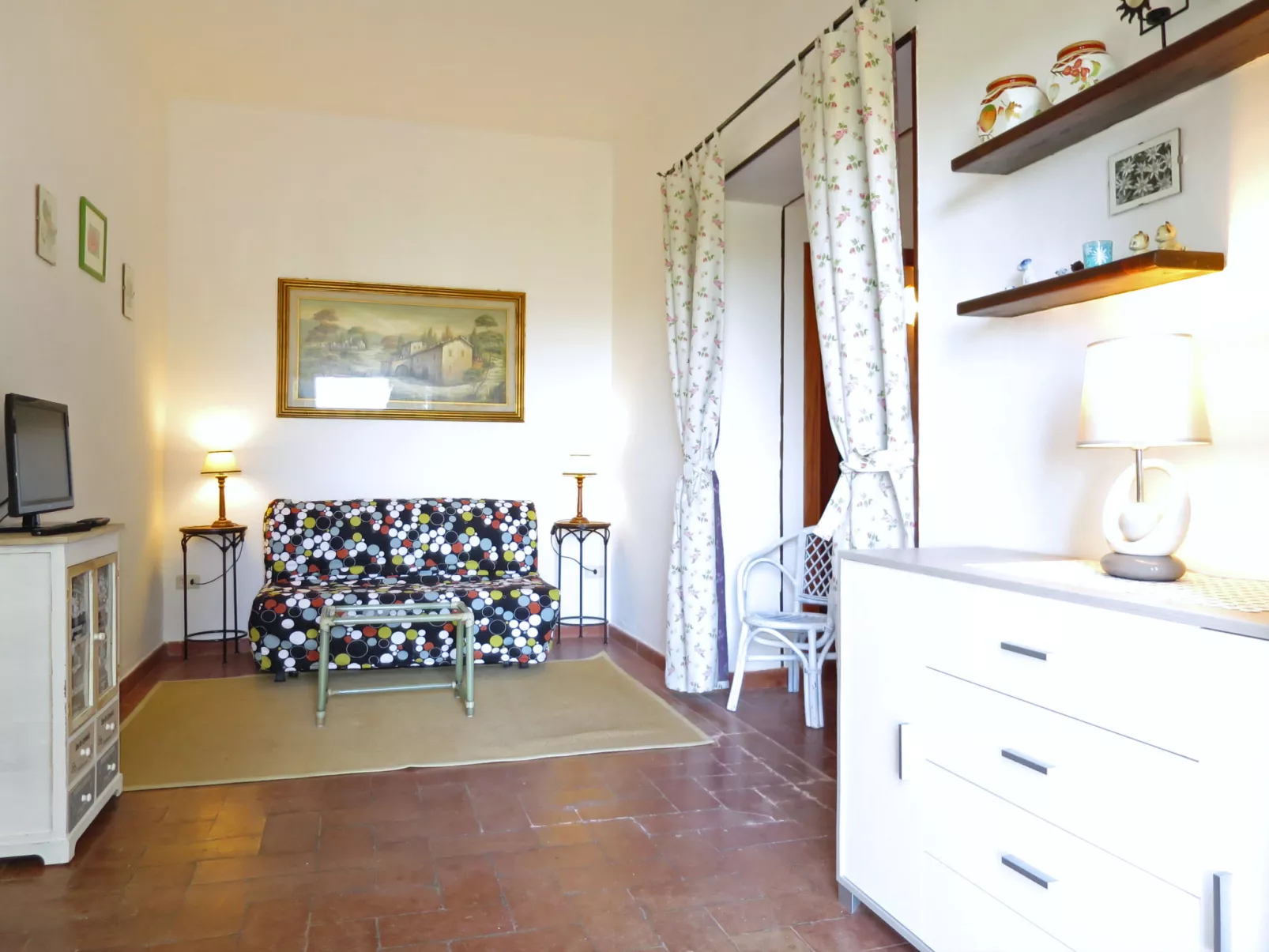 Campo Fiorito-Inside