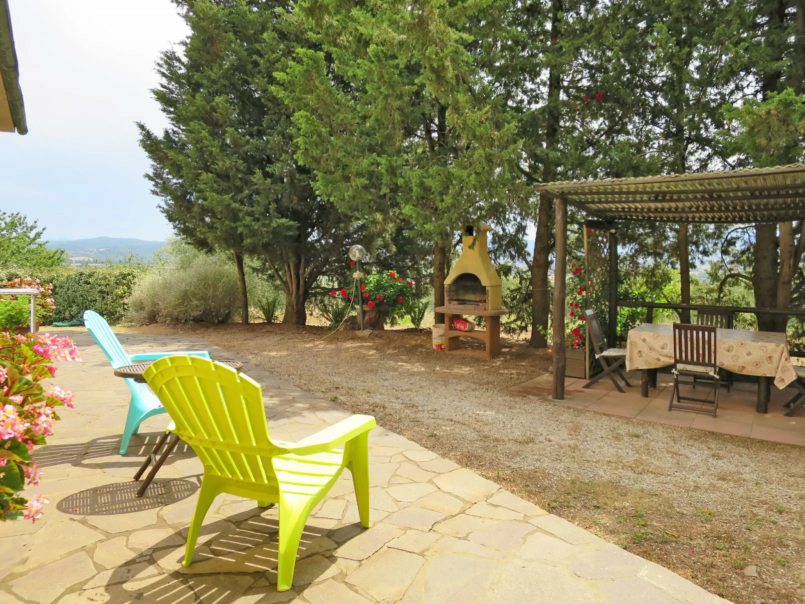 Campo Fiorito-Outside