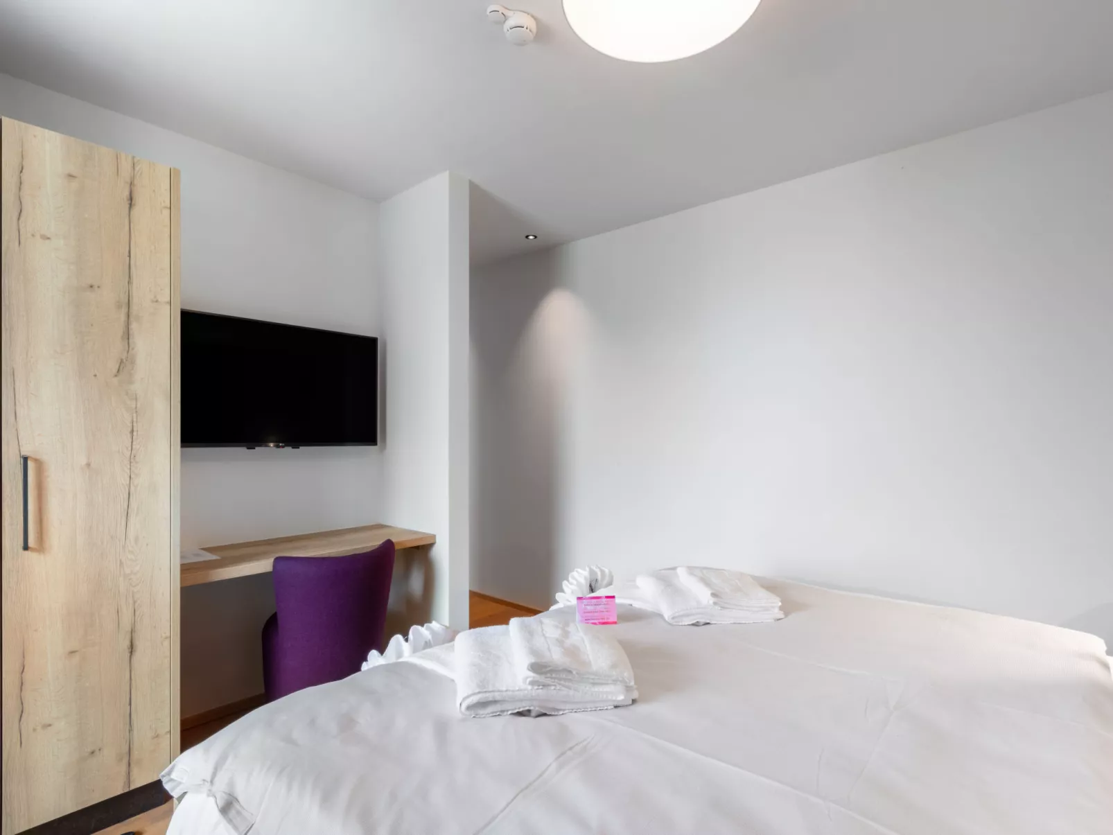 Emma Deluxe Aparthotel