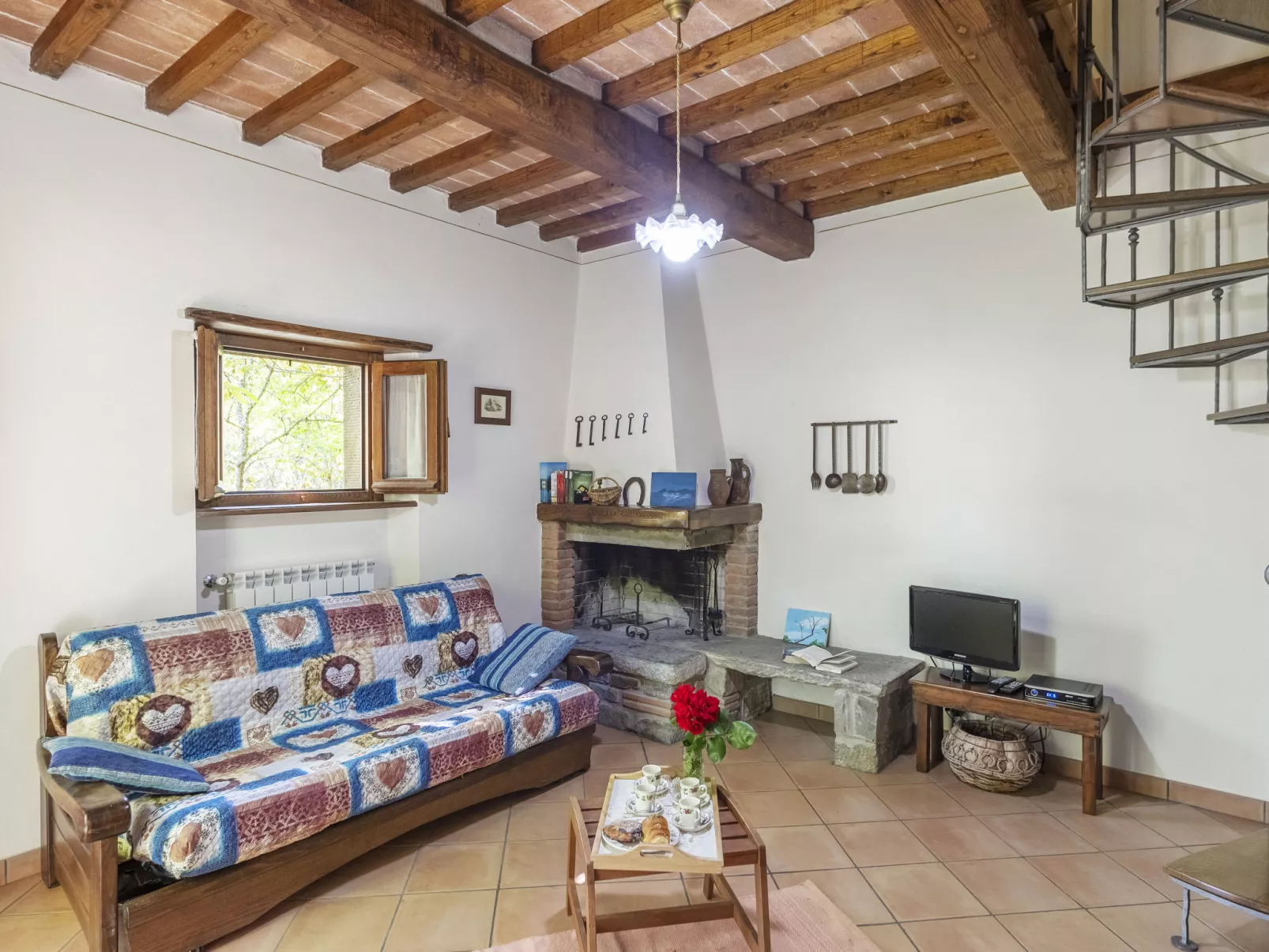 Cottage Contadina-Inside