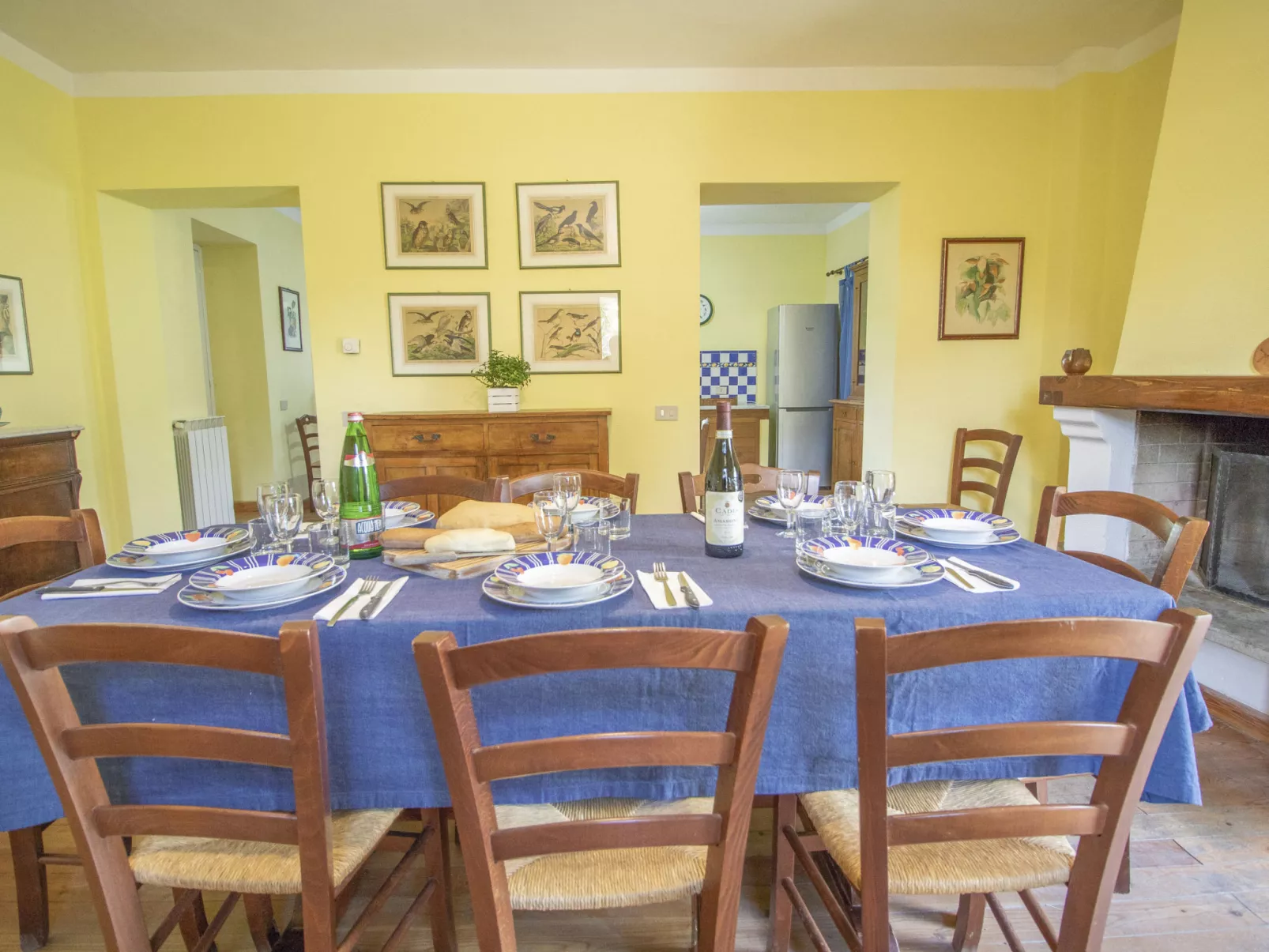Casale Vitello-Inside