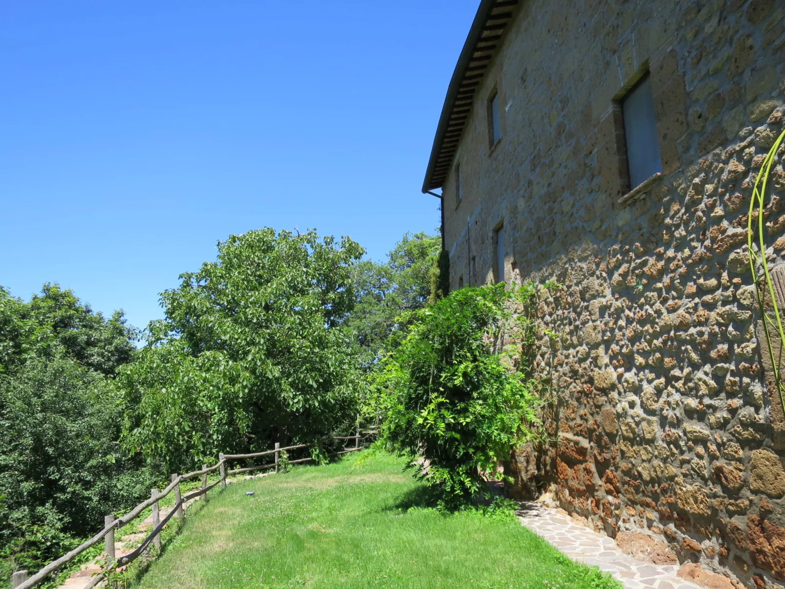 Casale Vitello-Outside