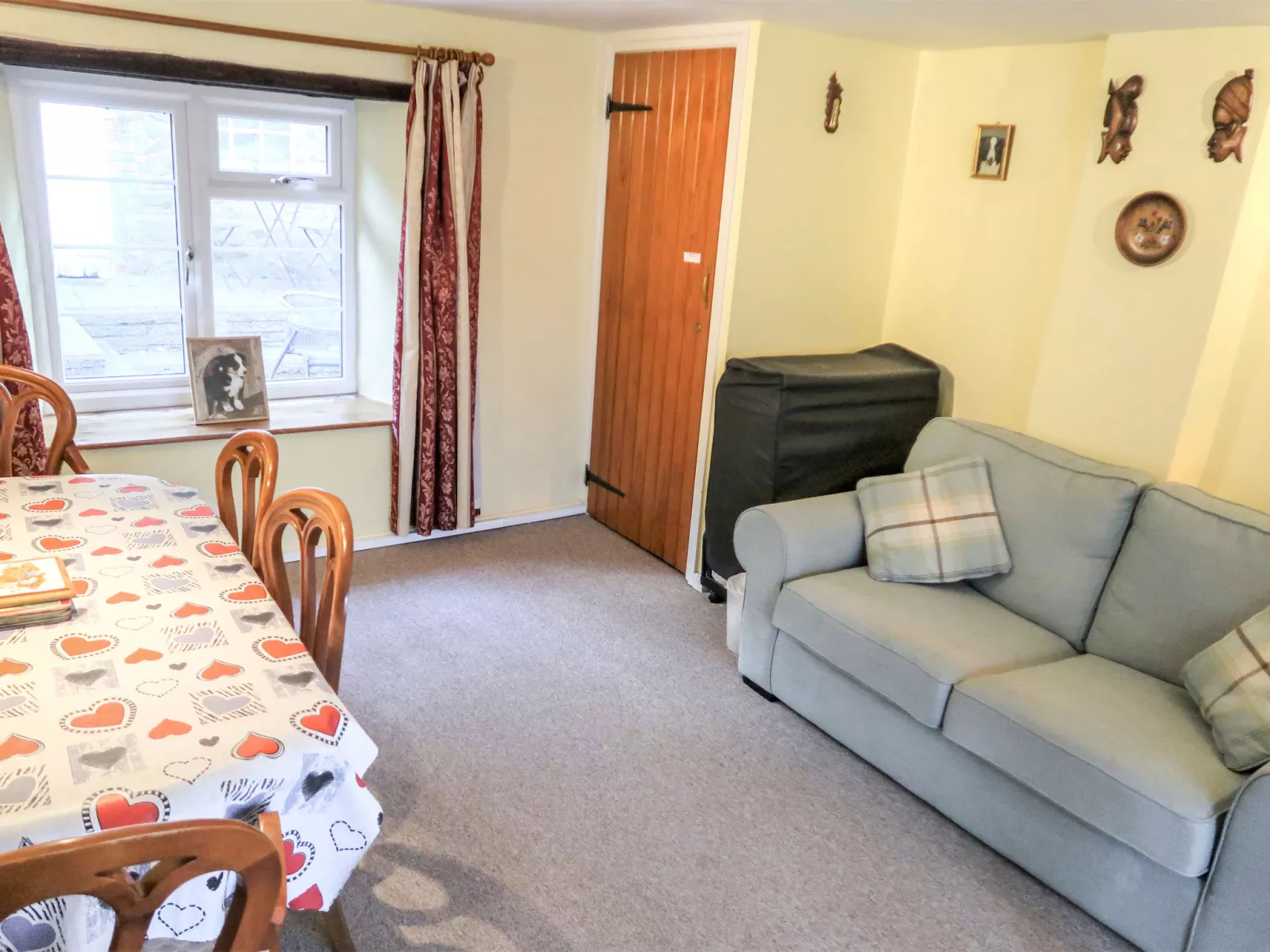 Moonfleat Cottage-Inside