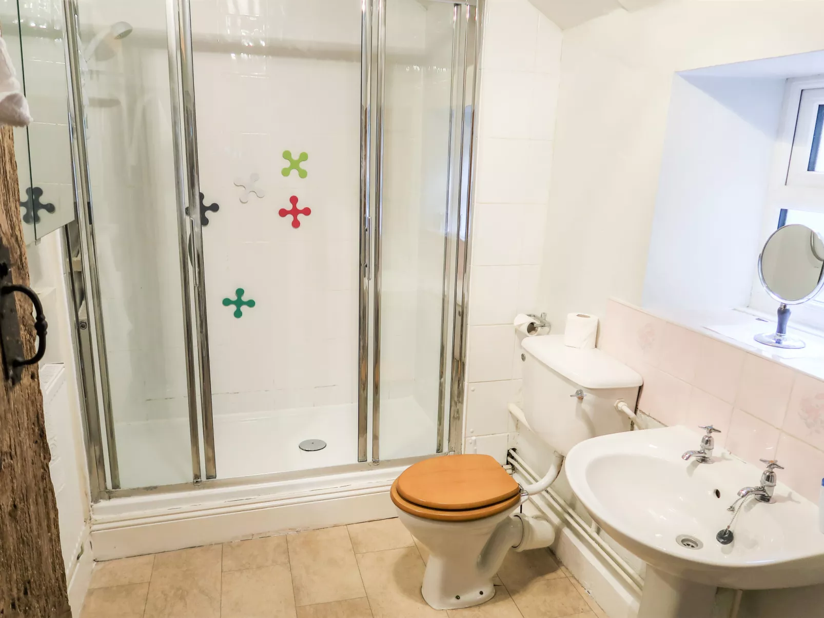 Moonfleat Cottage-Inside