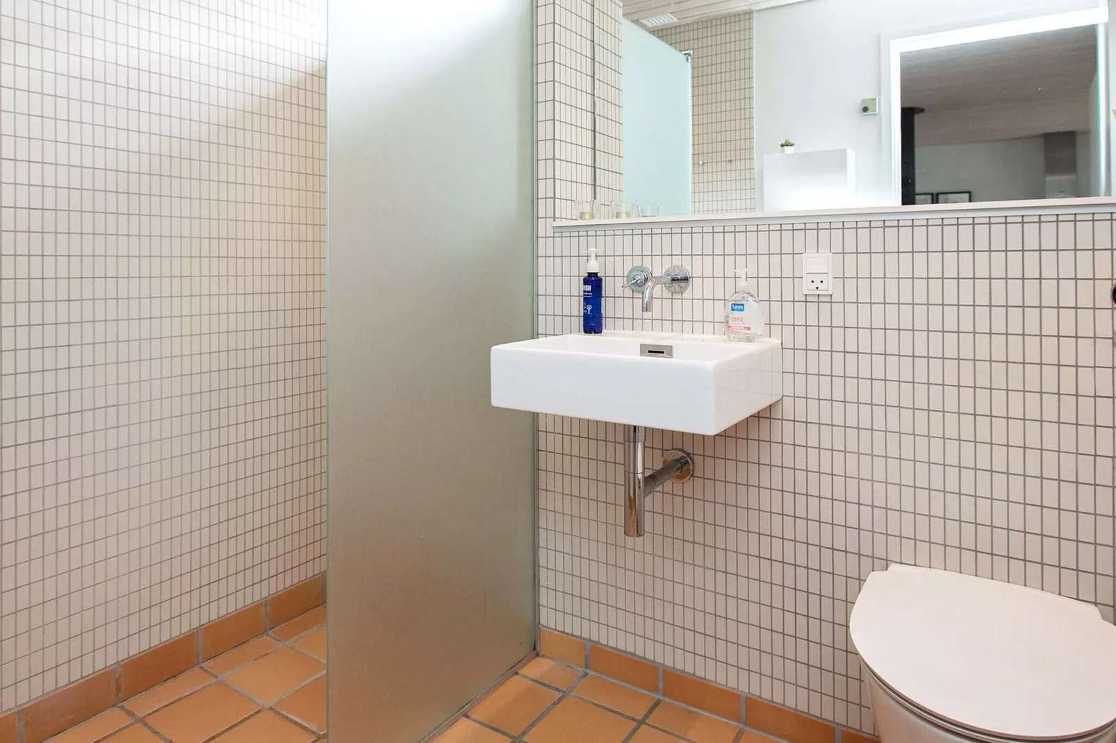 3 room,renovated-Indoor