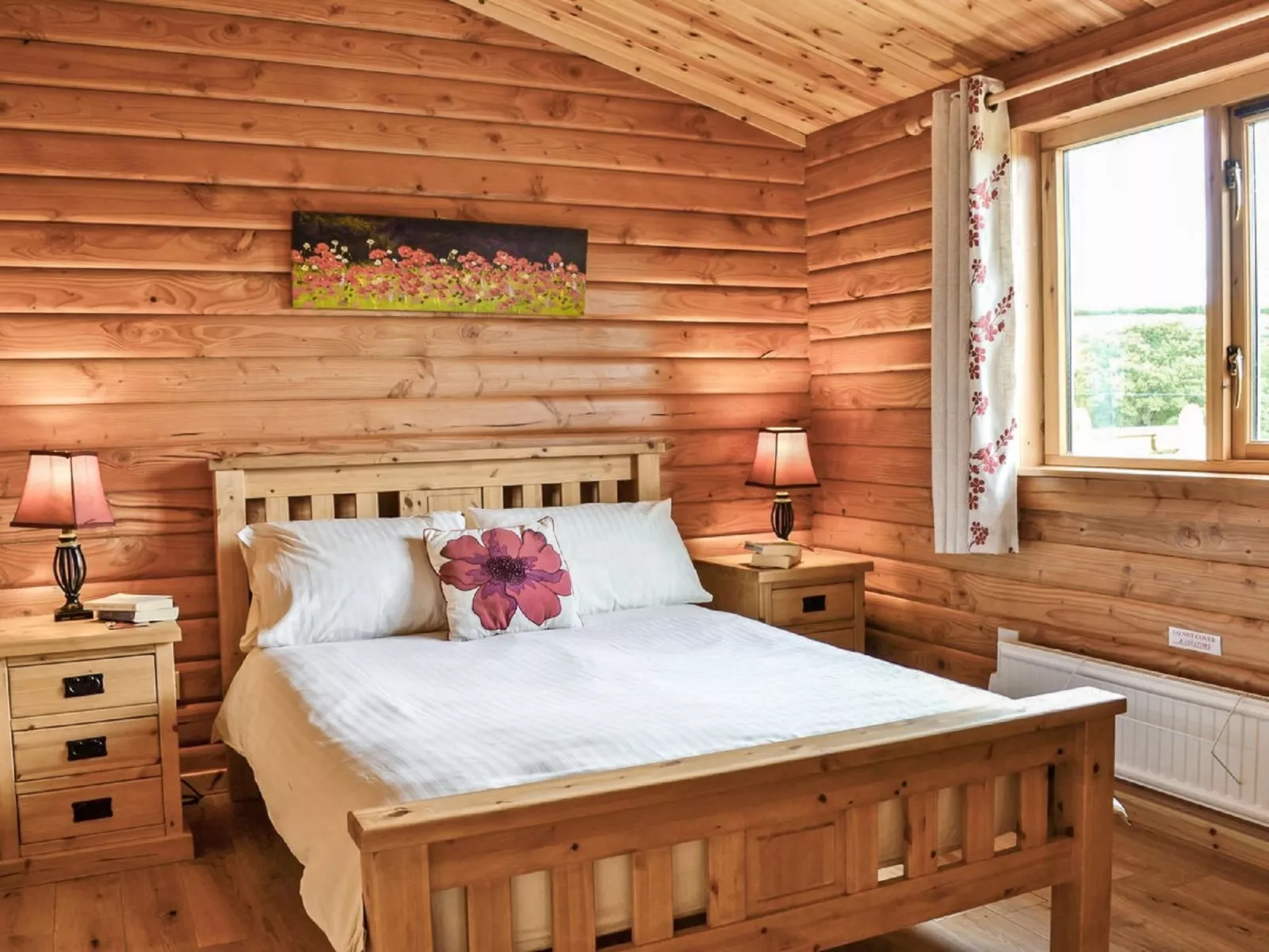 Bonnie View Lodge-Inside