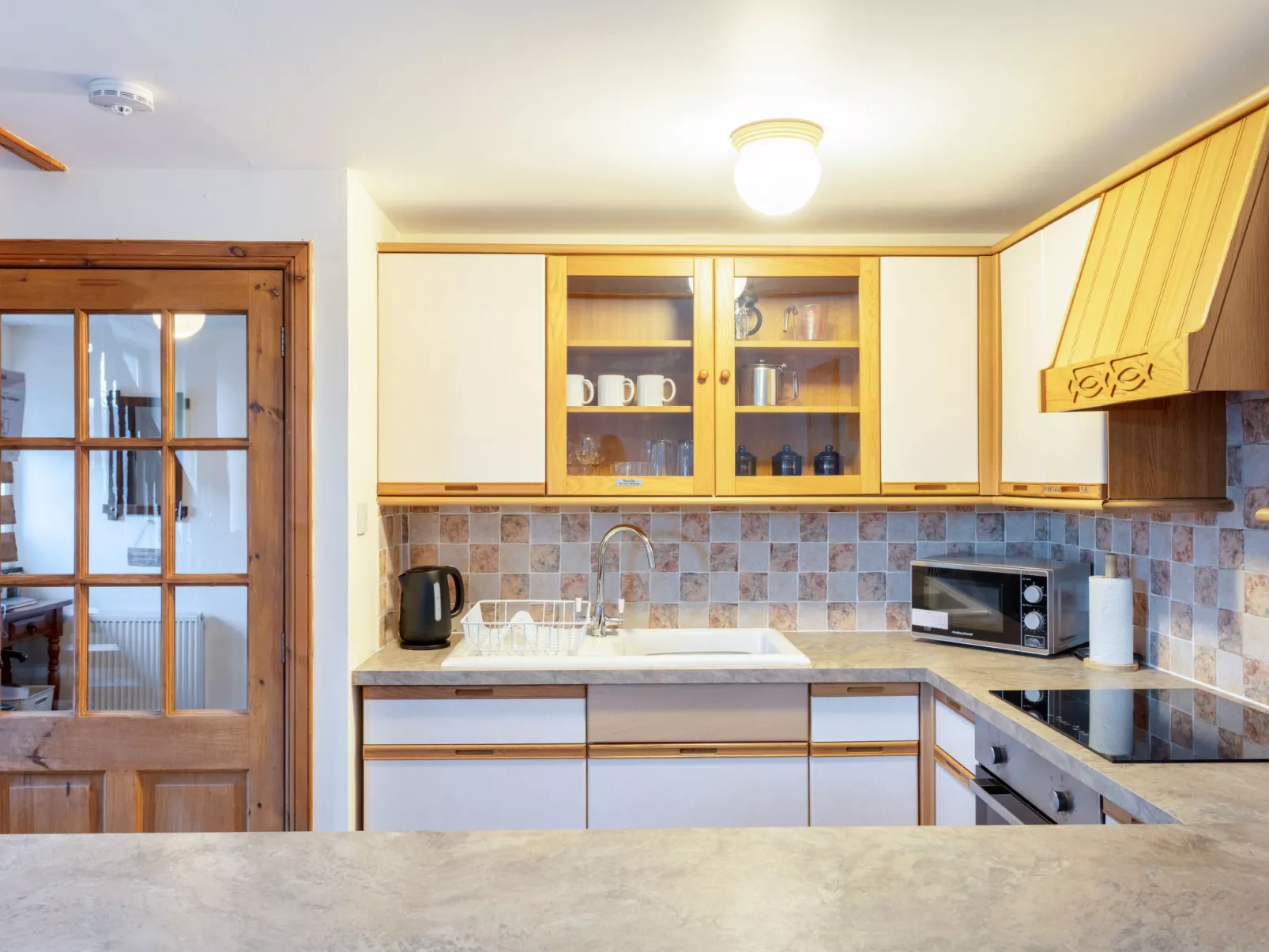 Auchingoul Cottage-Inside