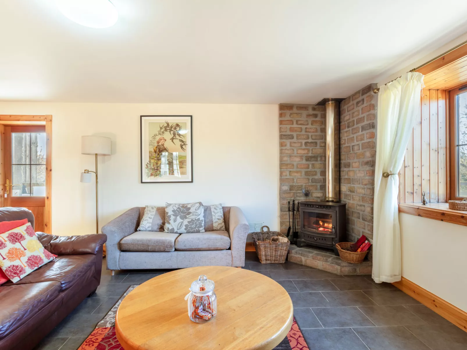 Swallow Cottage-Inside