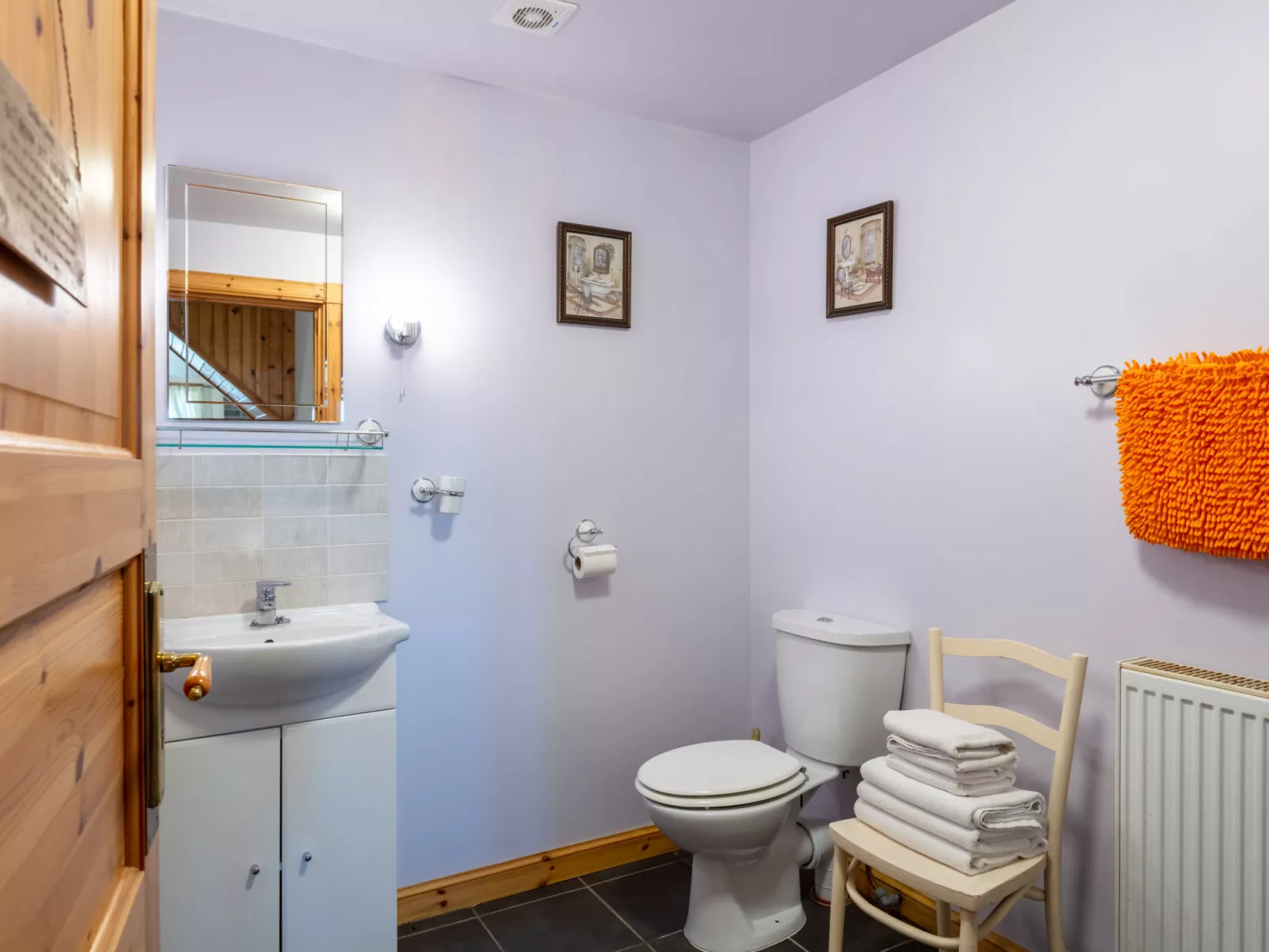 Swallow Cottage-Inside