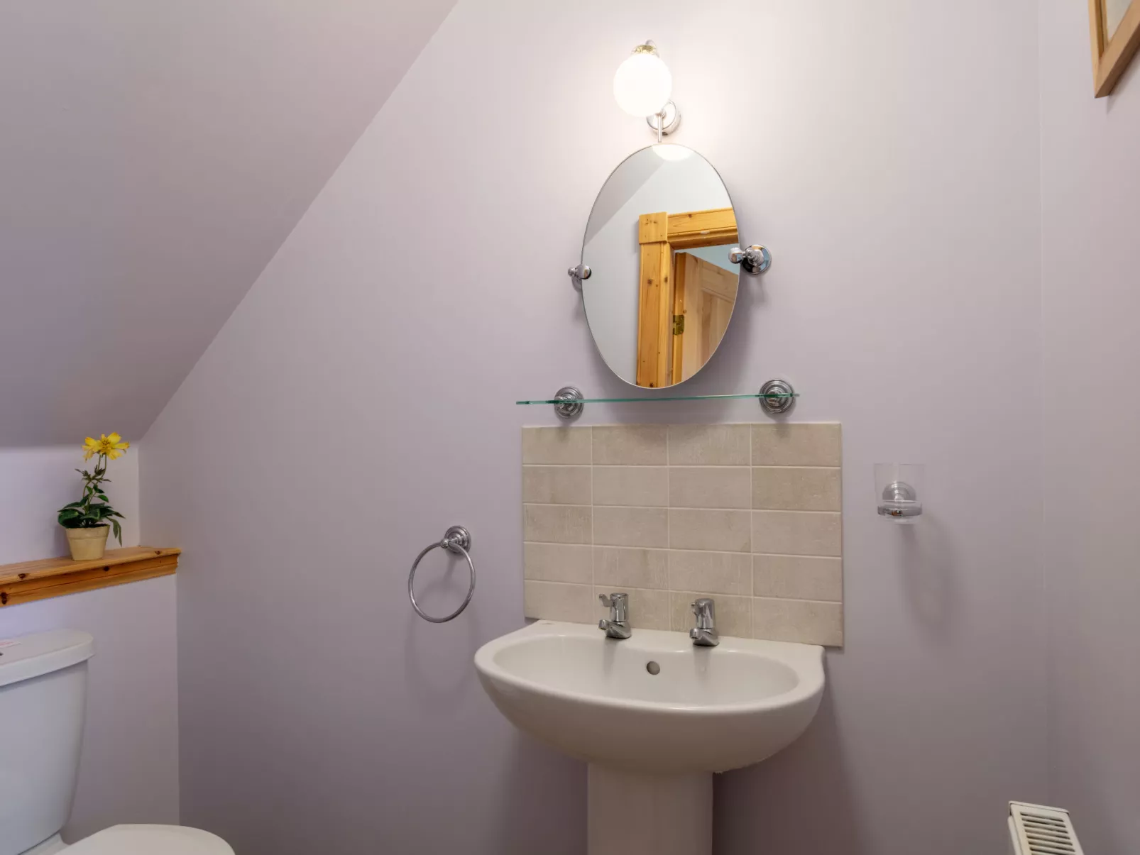 Swallow Cottage-Inside
