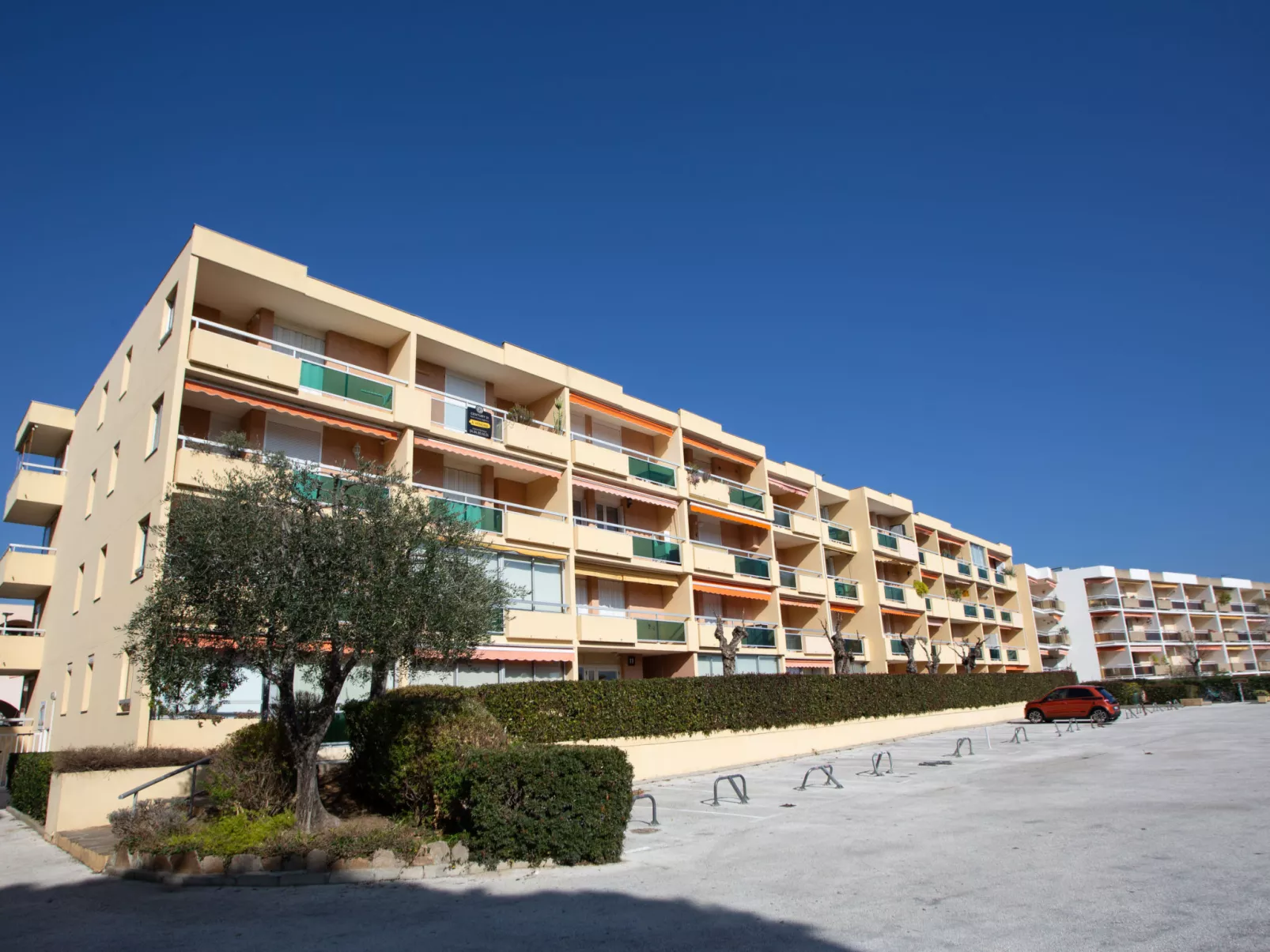 Côte d'Azur-Outside