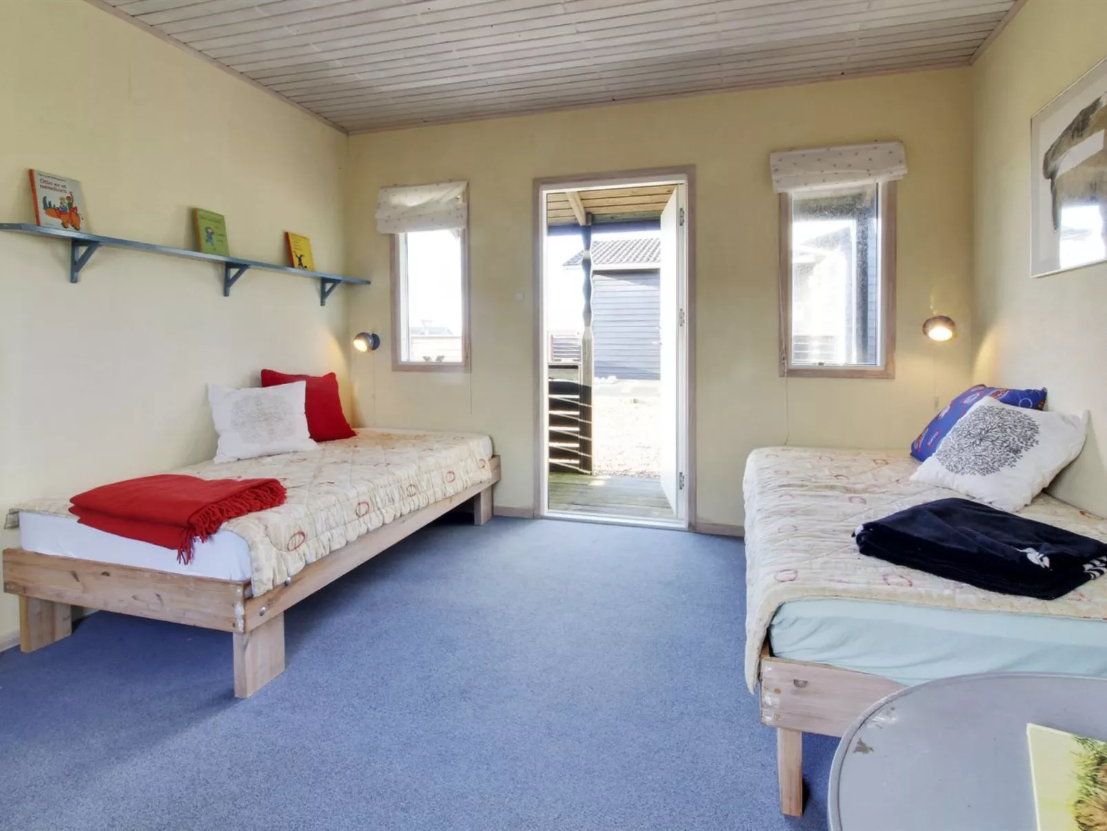 "Viveka" - 500m from the sea-Drinnen