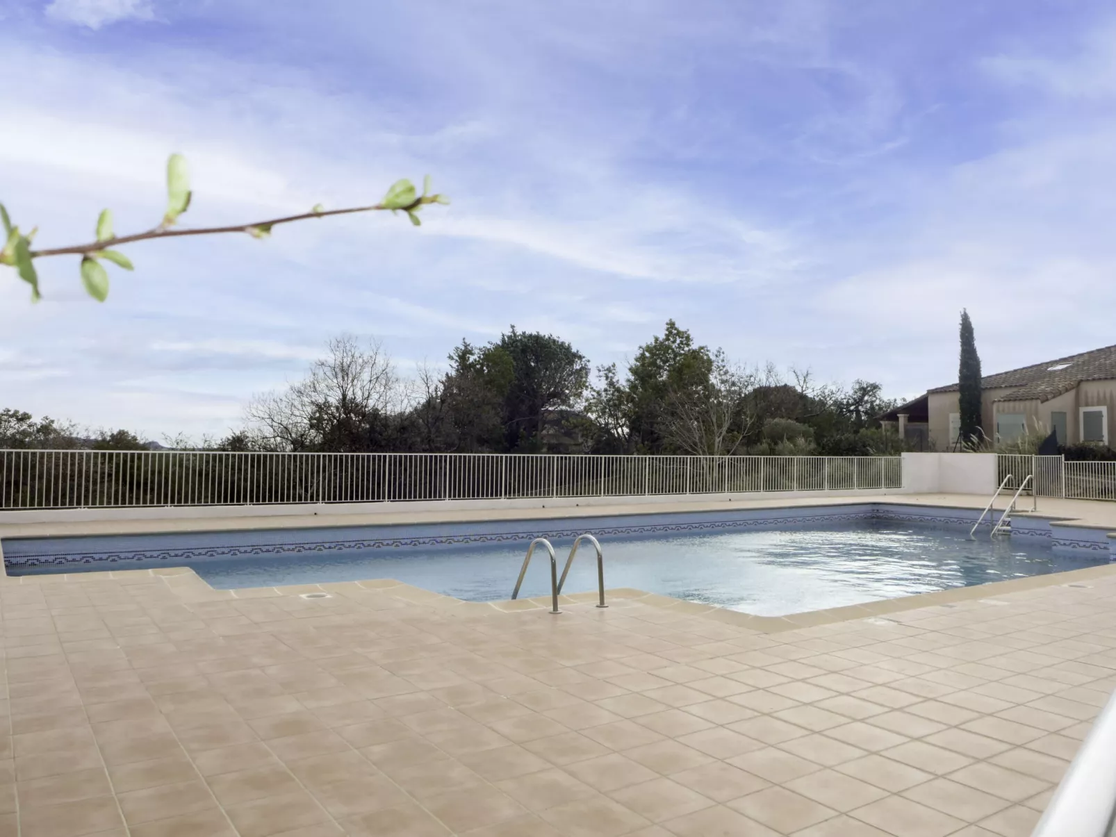 Le Green Village-Dehors