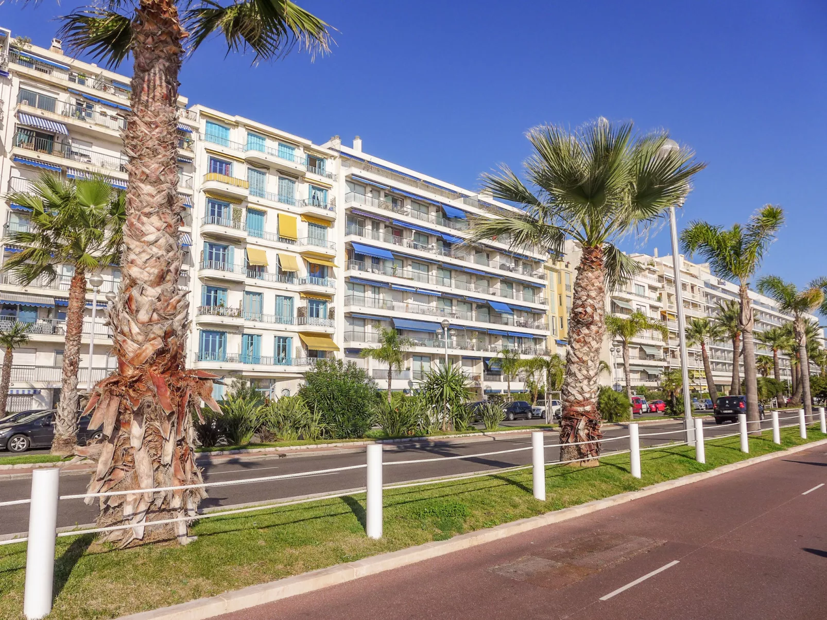 Copacabana Promenade des Anglais-Outside