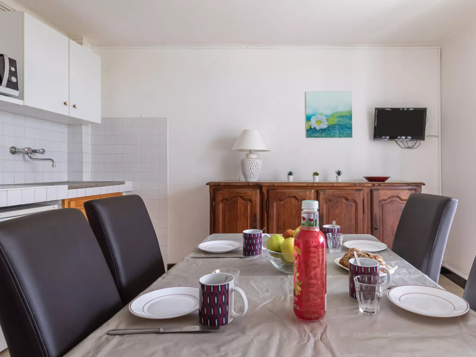 Super Plage-Inside