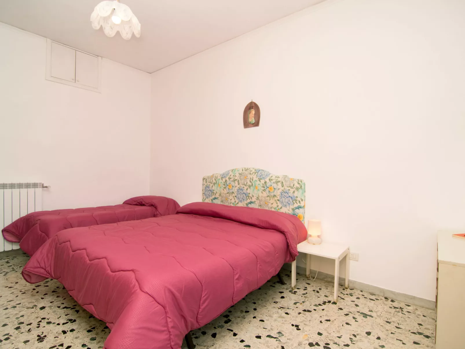 Top Floor-Inside