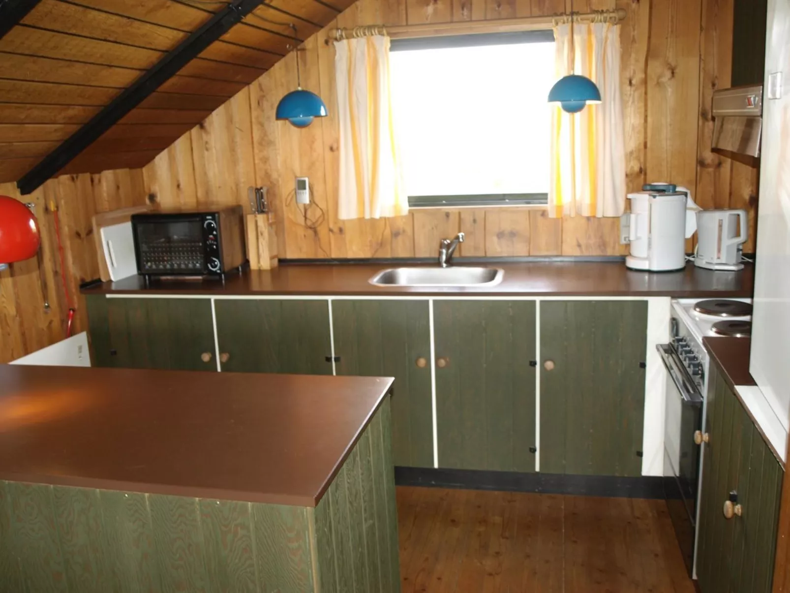 "Elsine" - 800m from the sea-Drinnen