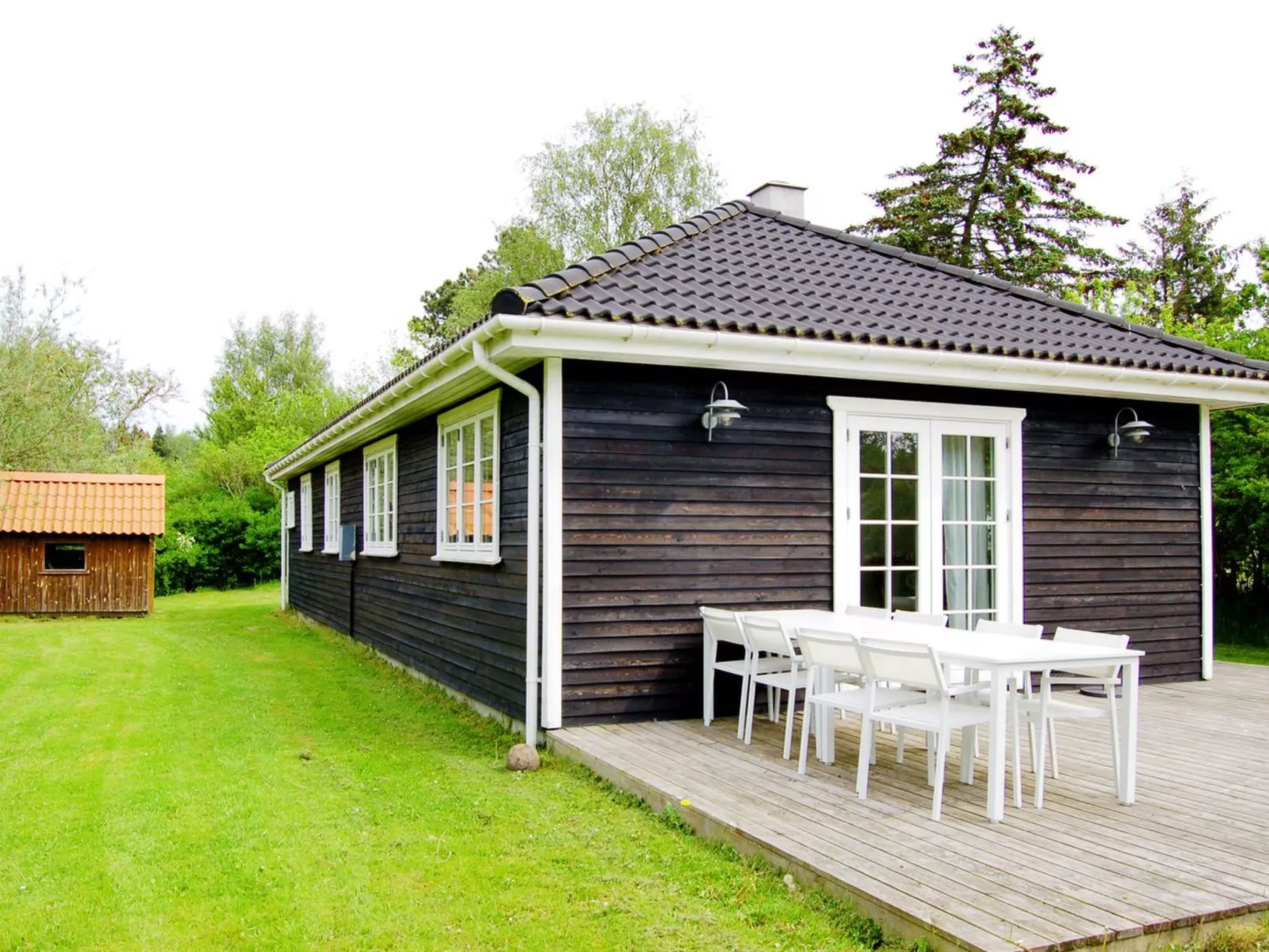 "Okka" - 1km from the sea-Outside