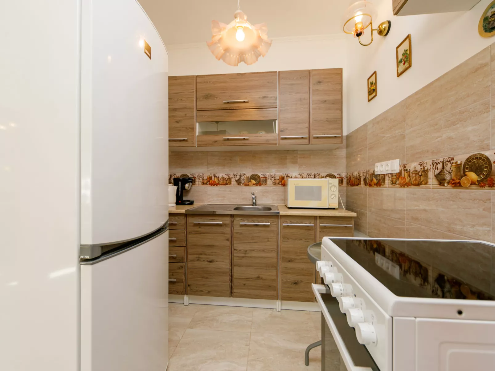 Tilia 1-Inside