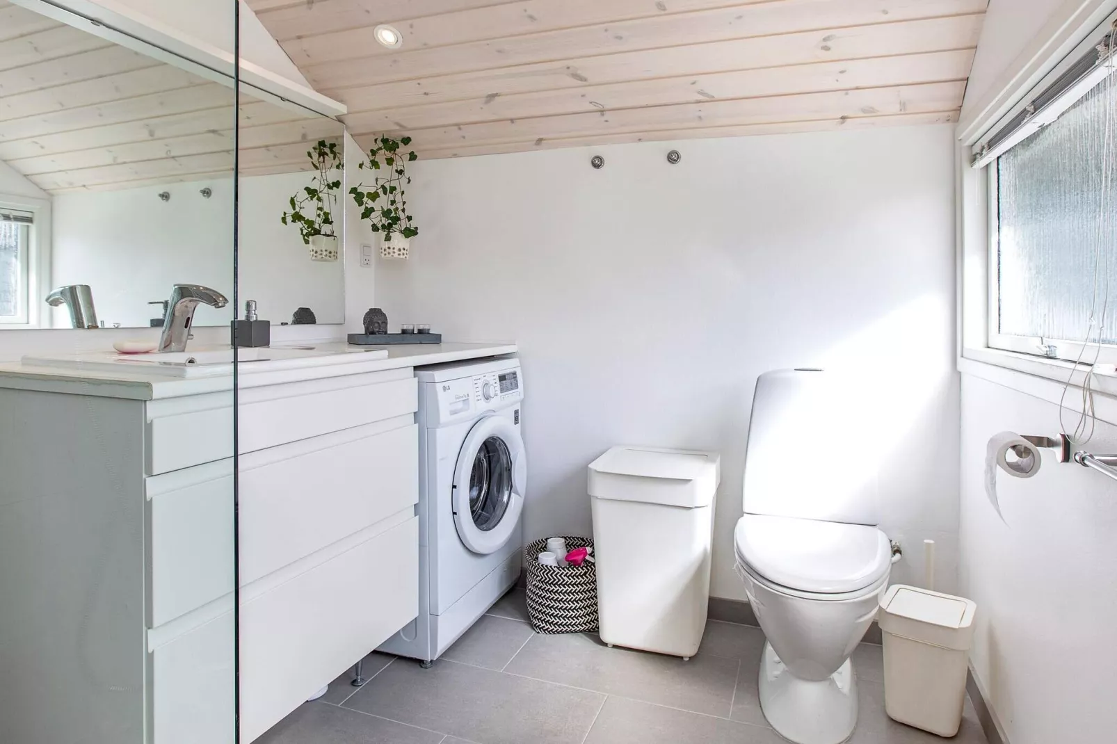 10 person holiday home in Stege-Indoor