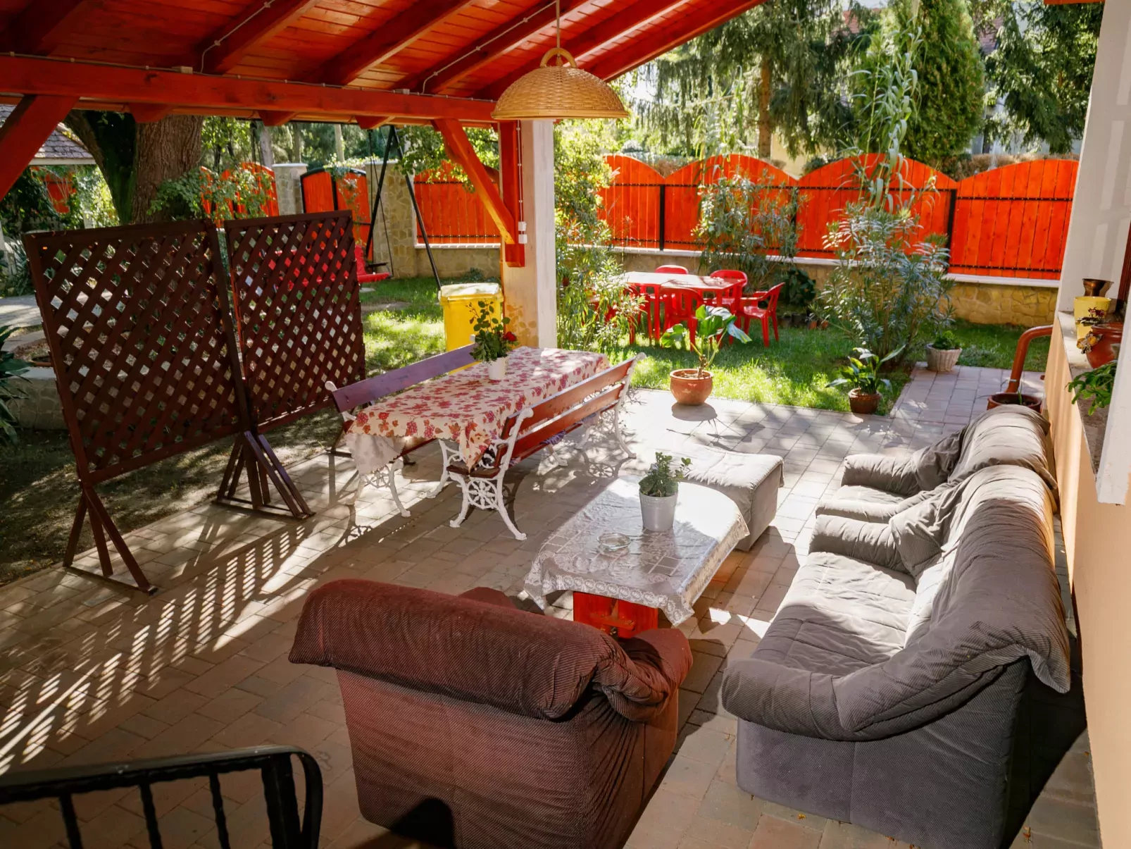 Tilia 3-Outside