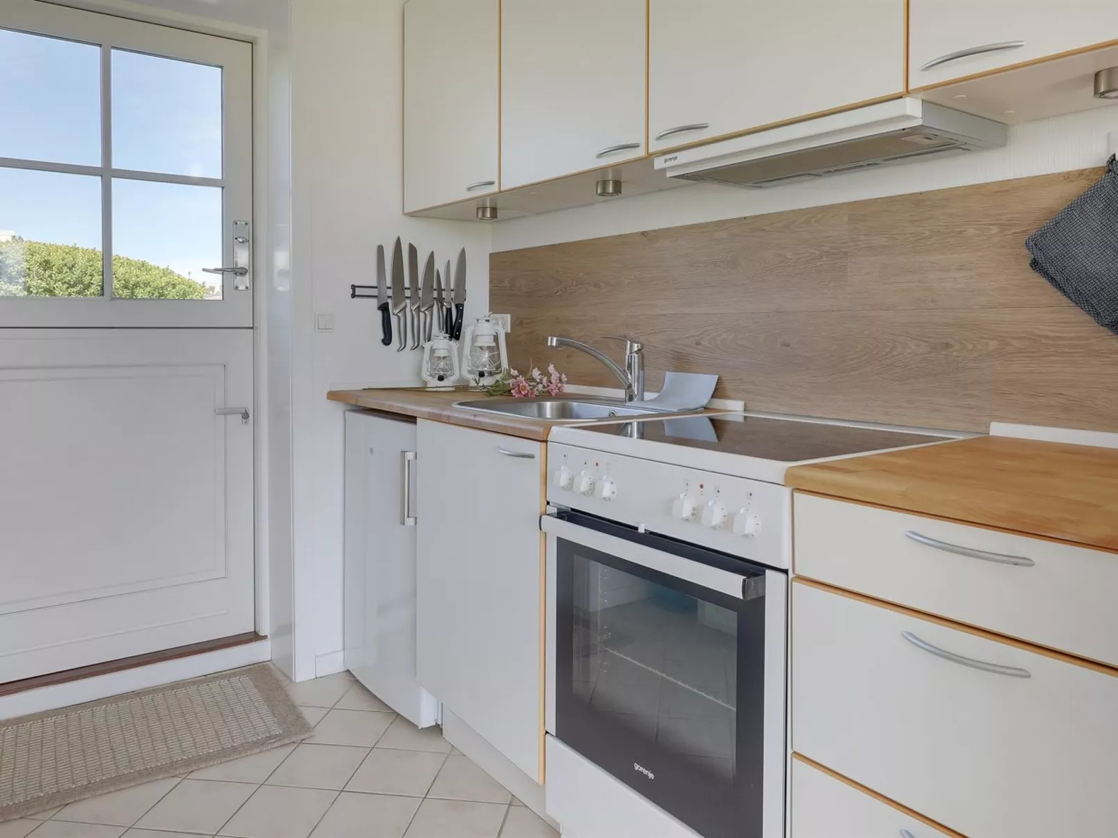 "Kuisma" - 300m from the sea-Inside