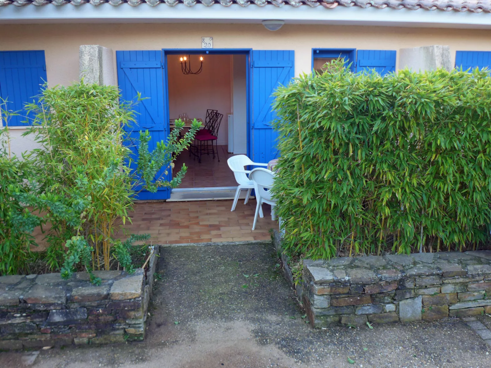 Cap Négre : Domaine de la Pinède-Outside