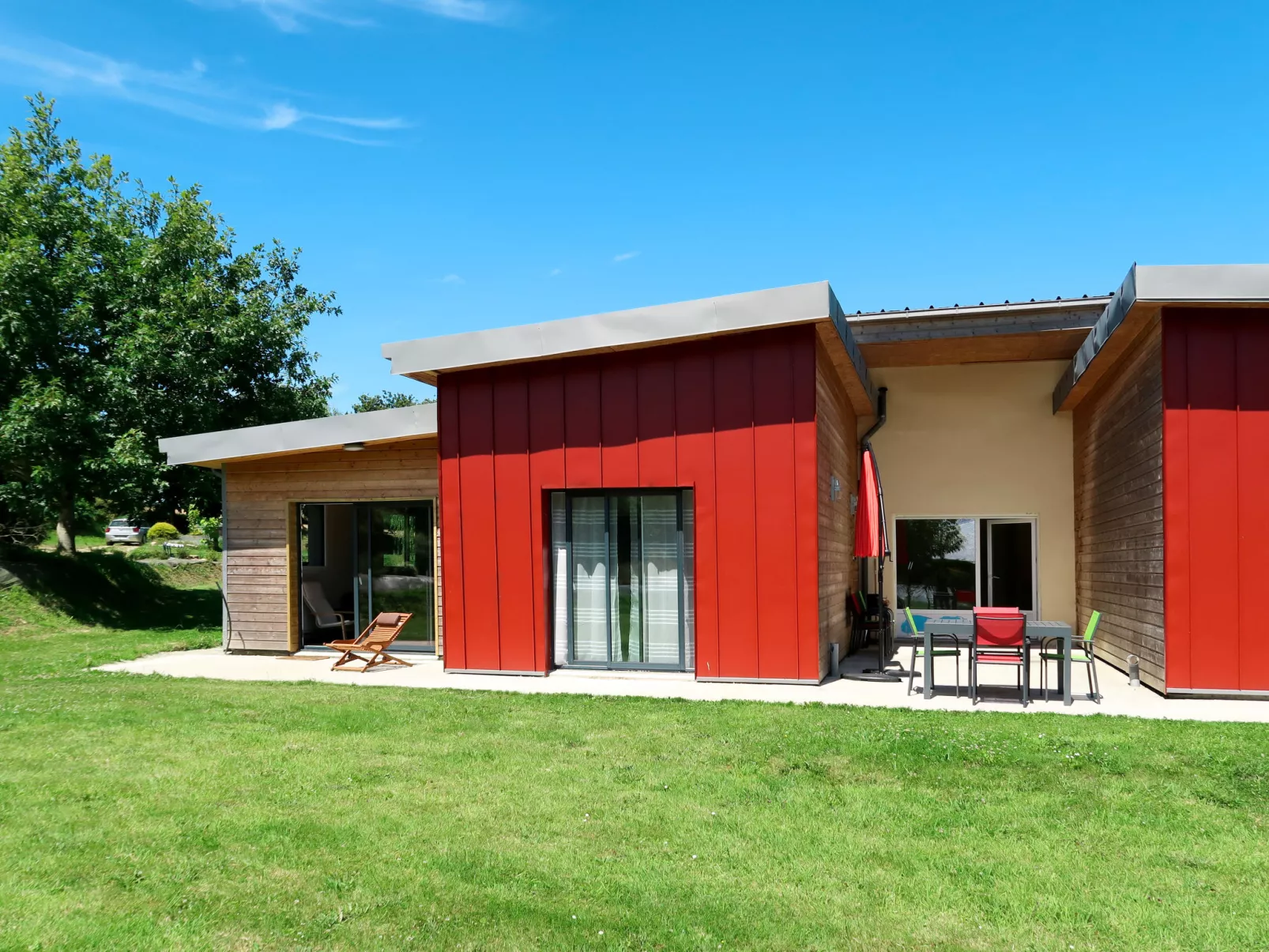 Villa Heol-Outside