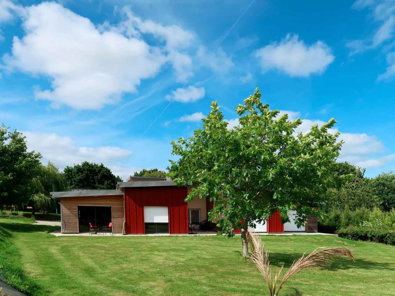 Villa Heol-Outside
