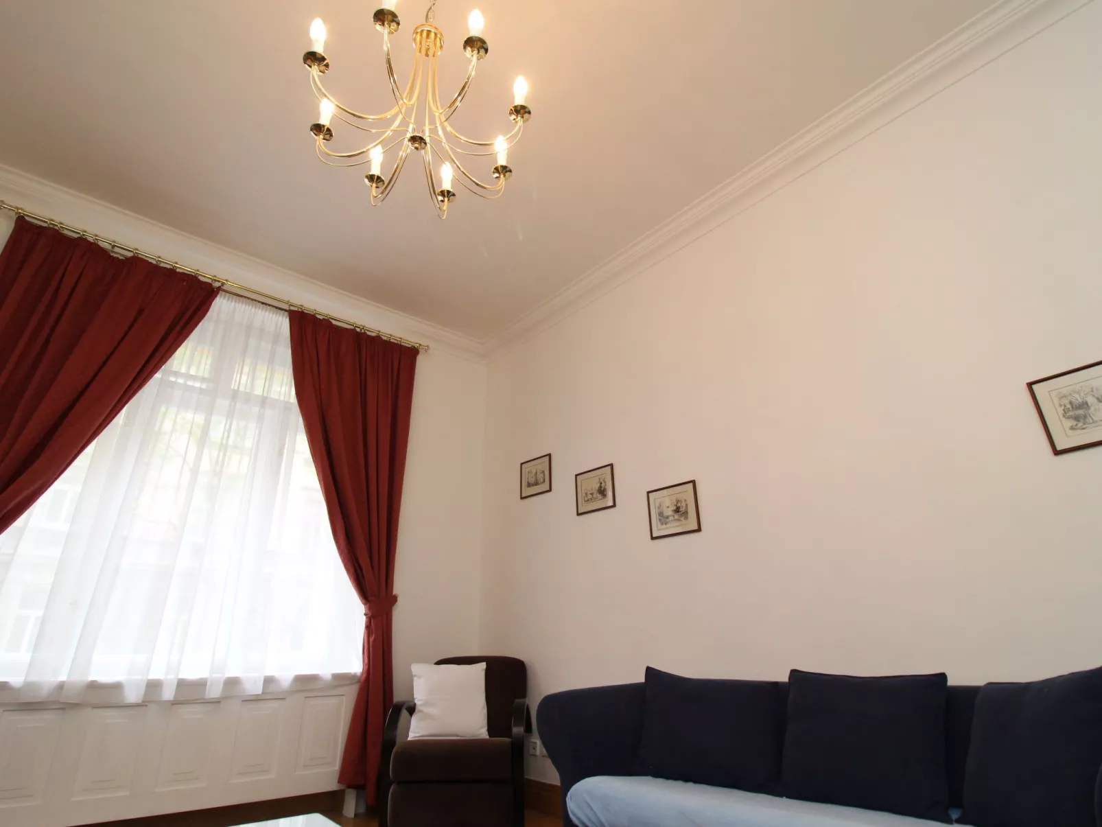 Manes Residence-Inside