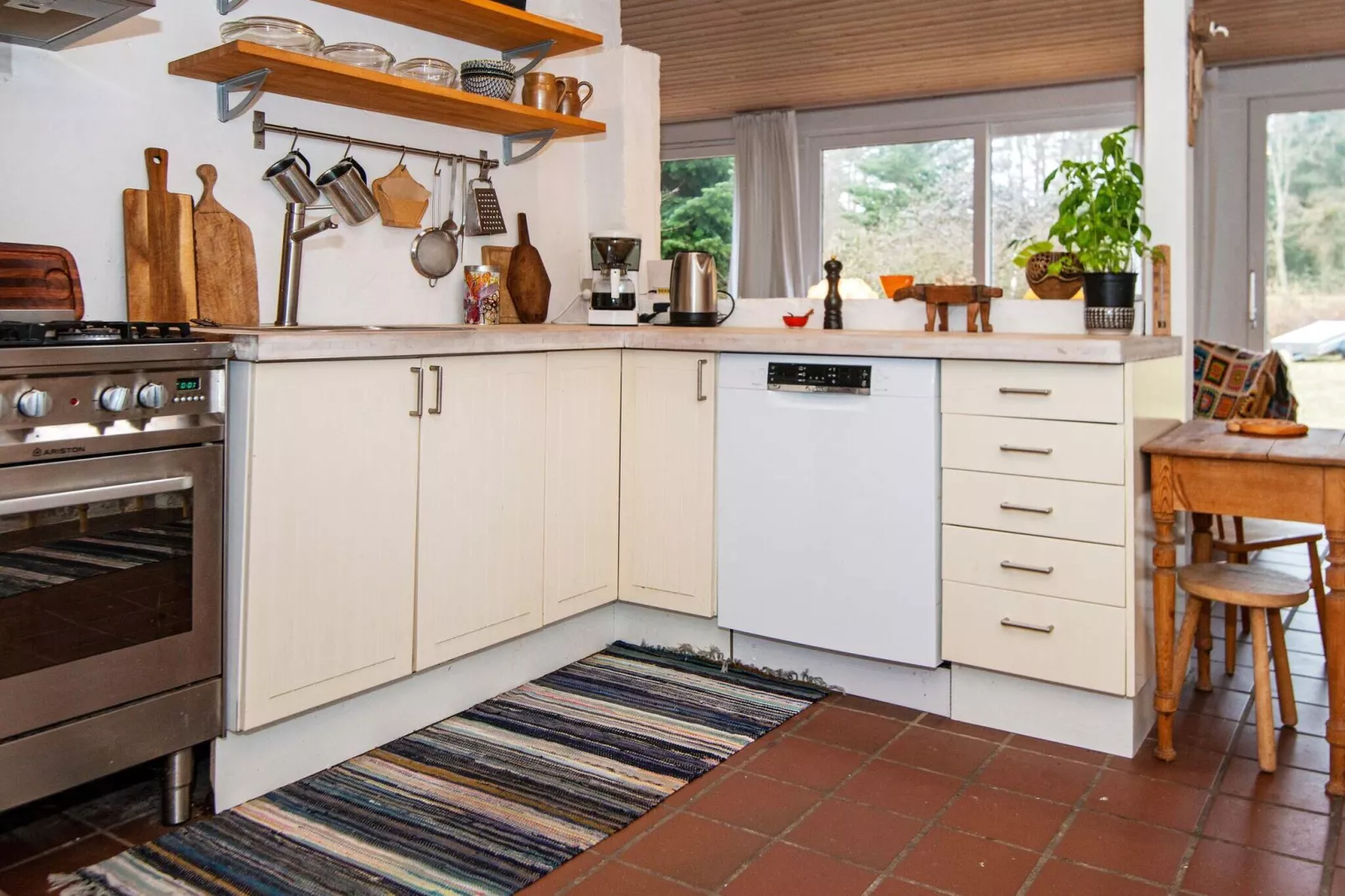 6 person holiday home in Ebeltoft-Indoor