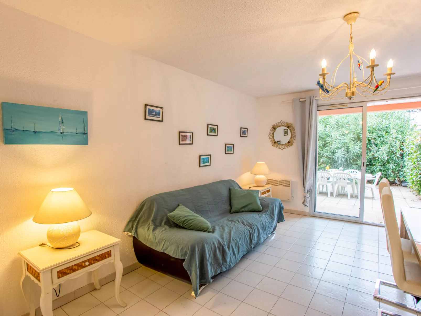 Tahiti Parc-Inside