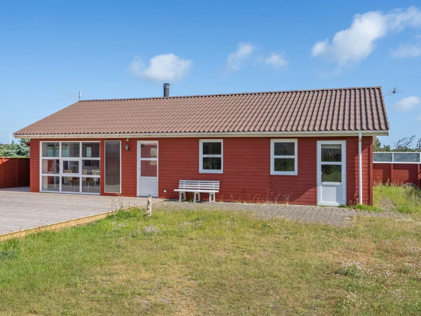 "Karlsson" - 500m from the sea-Outside