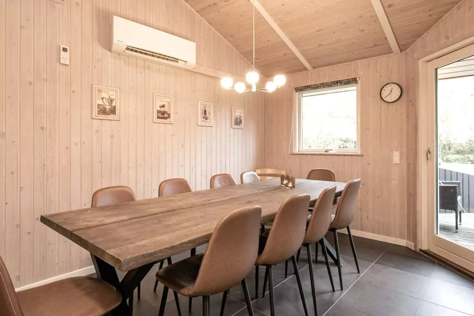 10 person holiday home in Humble-Indoor