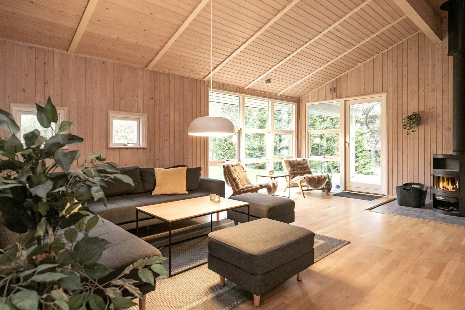 10 person holiday home in Humble-Indoor