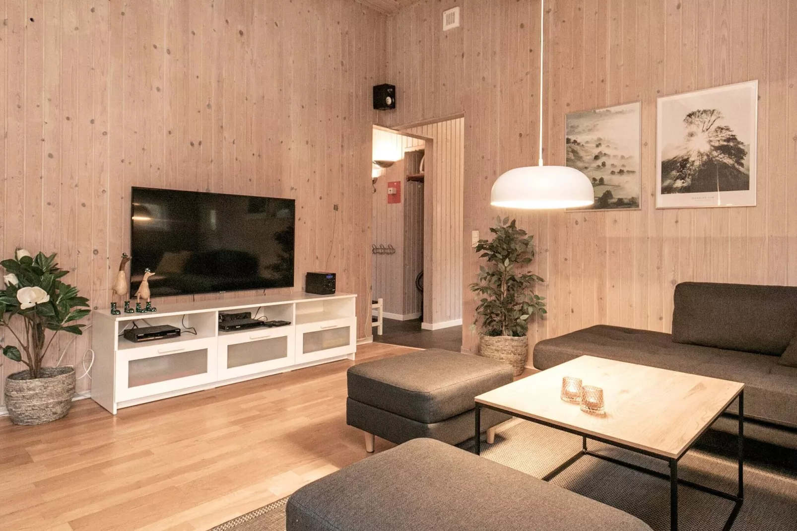 10 person holiday home in Humble-Indoor