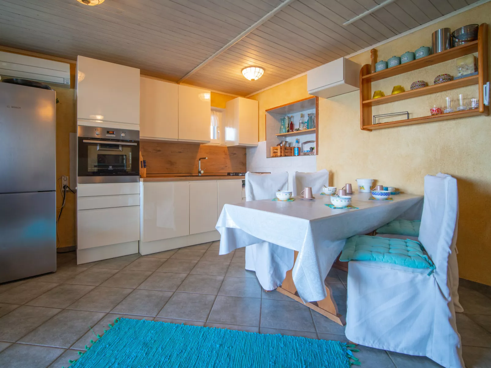 Starigrad-Inside
