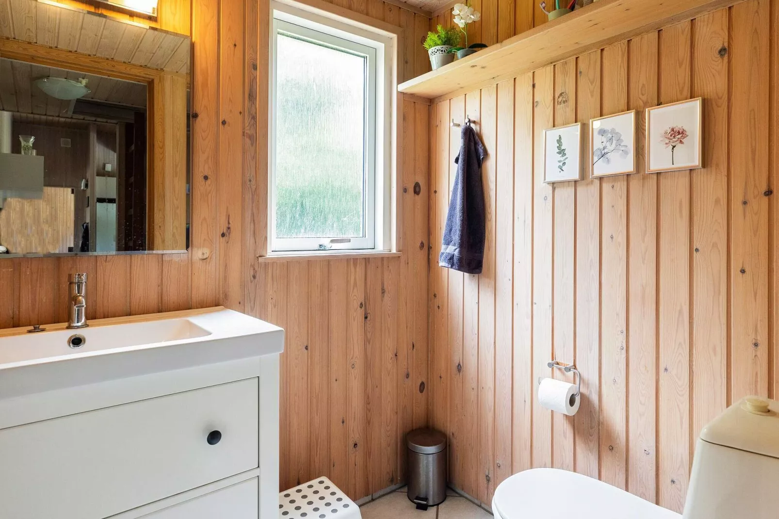 10 person holiday home in Humble-Indoor