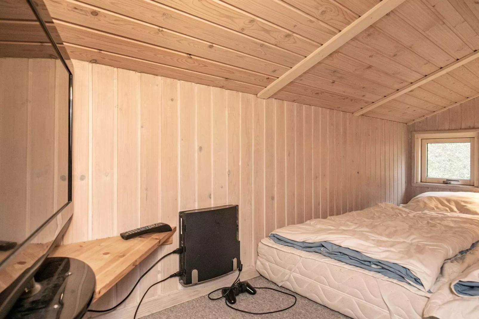 10 person holiday home in Humble-Indoor