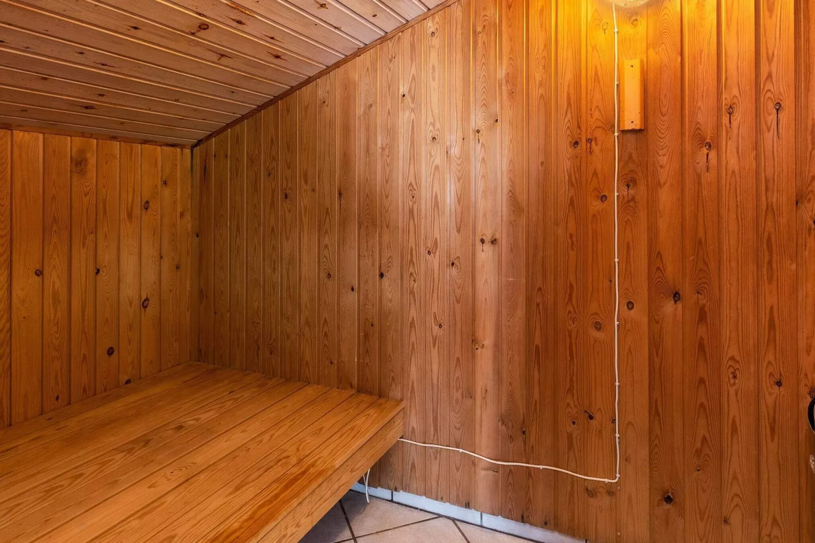 10 person holiday home in Humble-Sauna