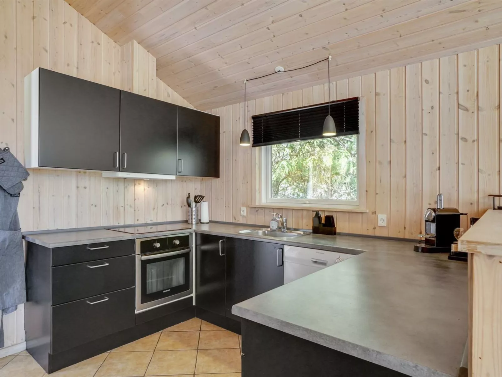 "Ansfried" - 900m from the sea-Inside