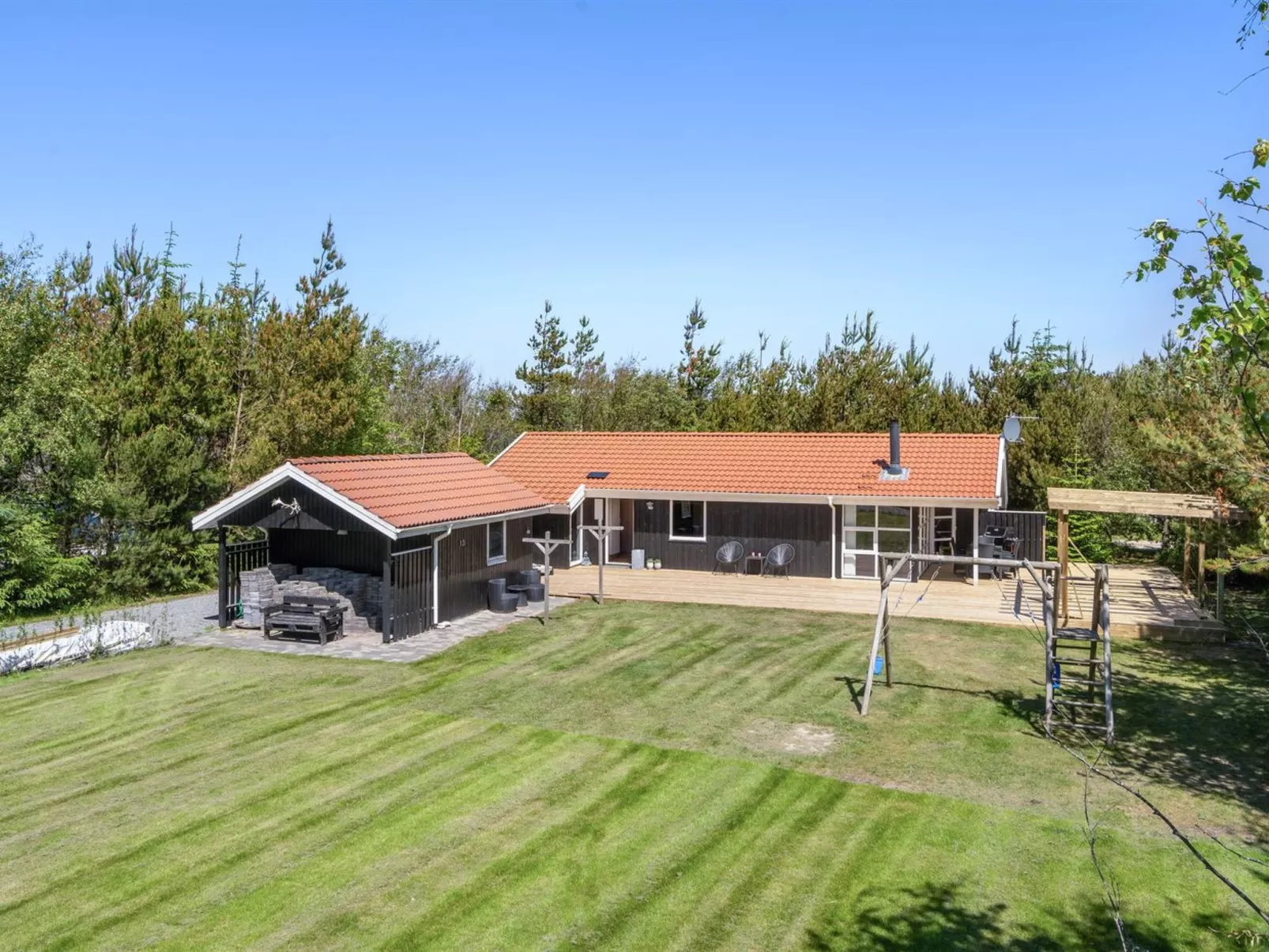 "Ansfried" - 900m from the sea-Outside